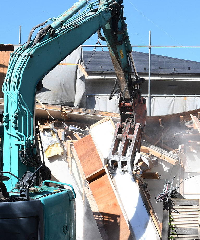 兵庫県・大阪府・奈良県をはじめ関西地区の解体工事業者、有限会社山本建設